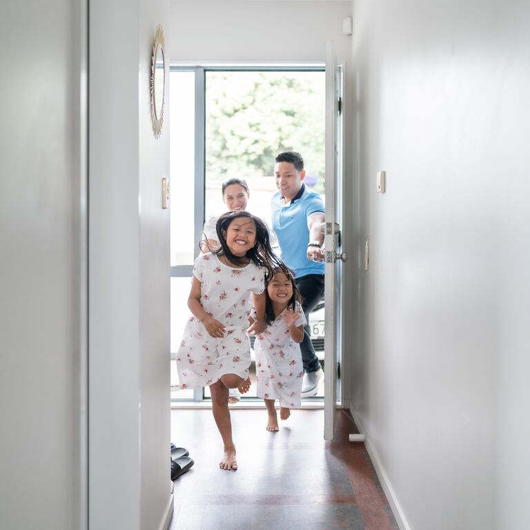 The difference between variable and fixed interest rate loans